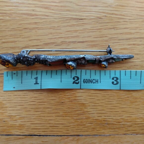 Vintage Dagger Brooch Scottish Sword Dirk Kilt Pin with Semi Precious Stones - Picture 2 of 14